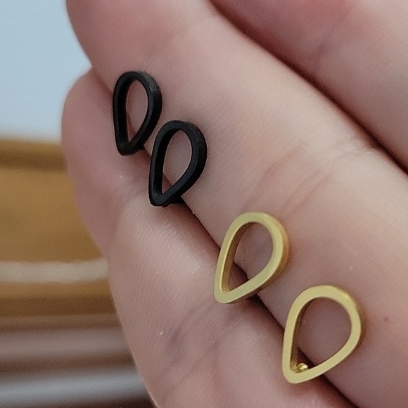 Hollow Raindrop Stud Earrings, choice of color - Picture 3 of 3